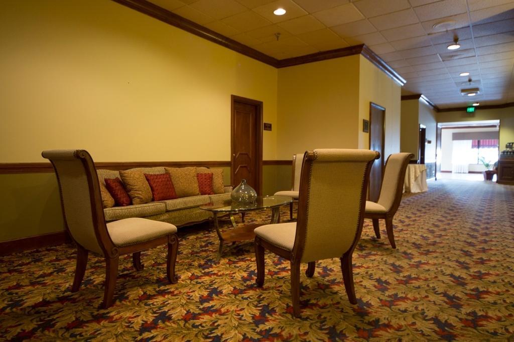 Boarders Inn And Suites - Marion Exteriér fotografie