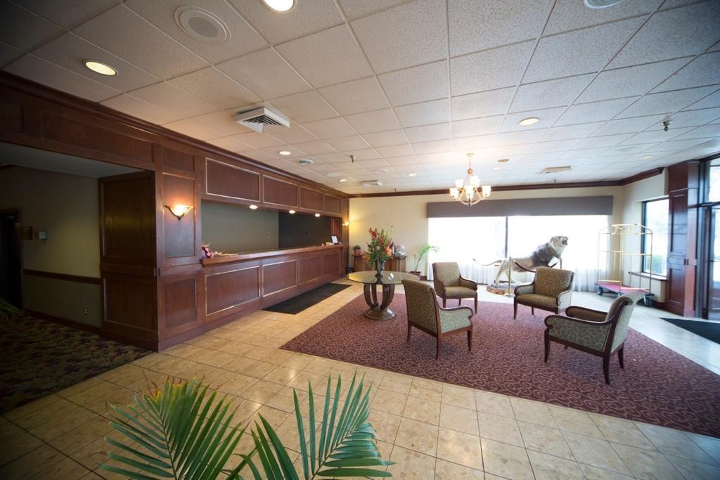 Boarders Inn And Suites - Marion Exteriér fotografie